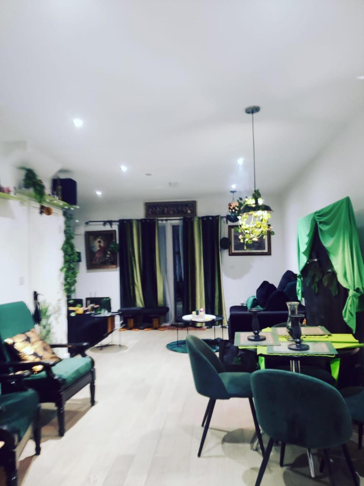 Uttsav Green - Affordable London Zone 3 - Accessible Public Transport Apartment ภายนอก รูปภาพ